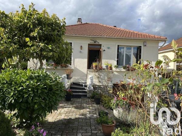 Maison traditionnelle 6 pièces de 95 m² à Goussainville (95190)