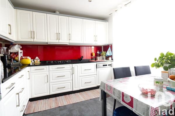 Maison traditionnelle 6 pièces de 95 m² à Goussainville (95190)