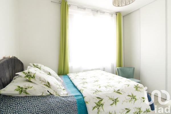 Maison traditionnelle 6 pièces de 95 m² à Goussainville (95190)