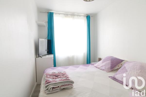 Maison traditionnelle 6 pièces de 95 m² à Goussainville (95190)