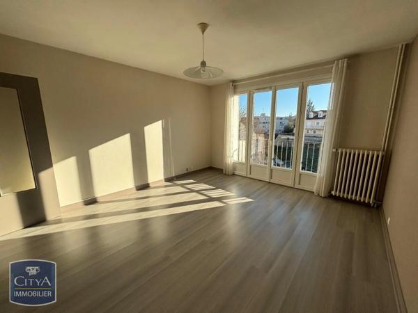 Appartement à louer 3 pièces 59.5m²