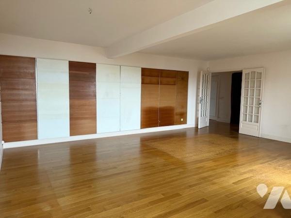 Appartement à Vendre à Montmorency (95160) en Val-d'Oise (95), 98 m2, 4 pièces dont 2 chambres,