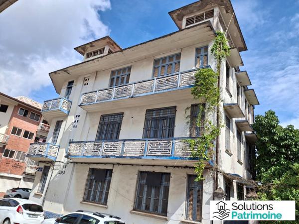 CAYENNE CENTRE – IMMEUBLE DE CARACTÈRE (560 m²) AVEC FONCIER EXCEPTIONNEL – IDÉAL INVESTISSEURS & PROJETS SOCIAUX