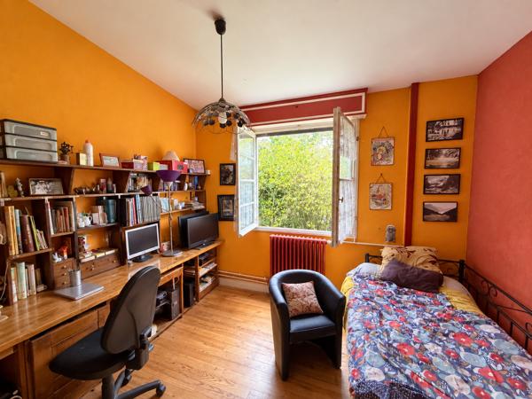 Maison
         4 pièces
        - 101 m² 327 050 € *