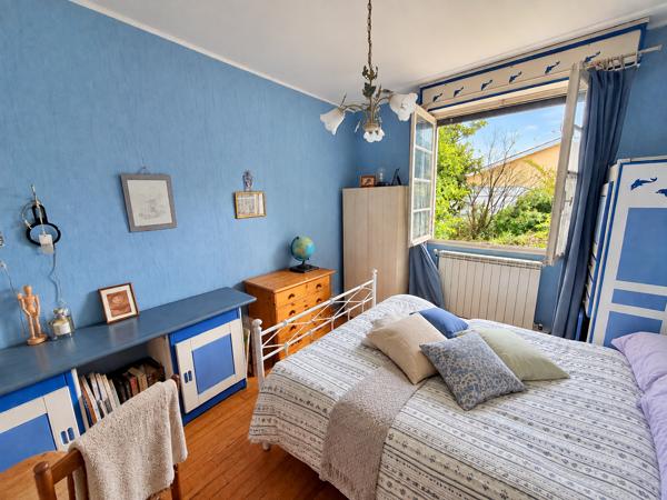 Maison
         4 pièces
        - 101 m² 327 050 € *