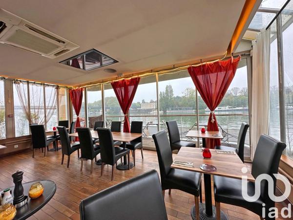 Péniche 10 pièces de 315 m² à Saint-Cloud (92210)