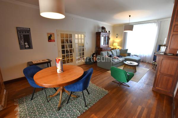 Vente
                Maison167 m² - 7 Pièces -
                    LESNEVEN (29260)