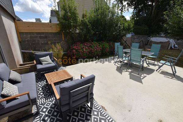 Vente
                Maison167 m² - 7 Pièces -
                    LESNEVEN (29260)