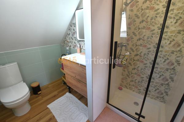 Vente
                Maison167 m² - 7 Pièces -
                    LESNEVEN (29260)