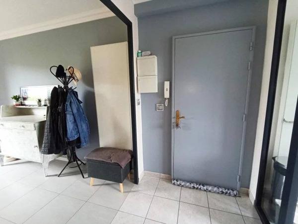 Appartement 4 pièces avec balcon proche plages - 78 m2 - Quartier Ouest