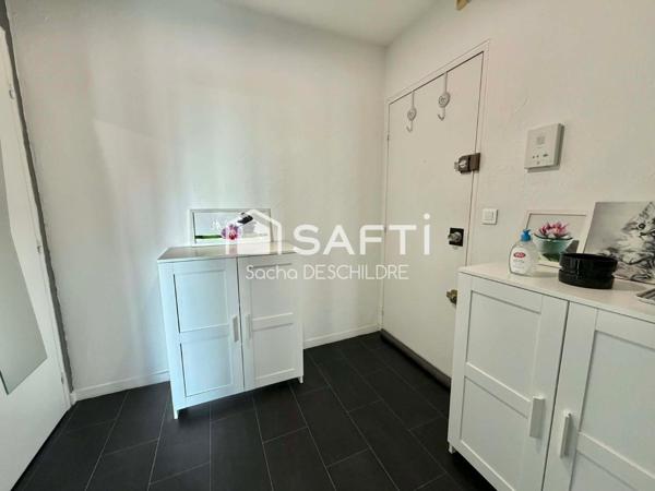 Appartement avec balcon, cave et stationnement – Saint-Remi