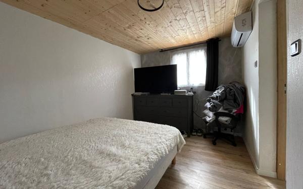 Maison à vendre    4 pièces •  Vallon-Pont-d'Arc