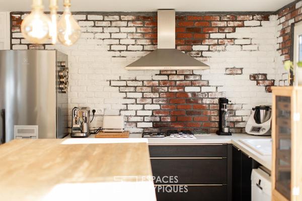 Maison atypique en bord de mer