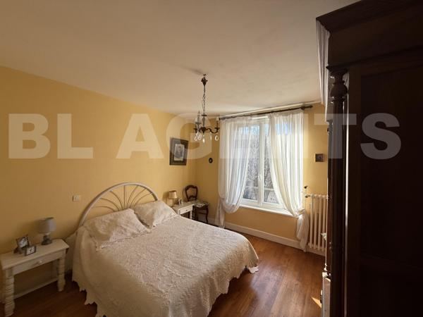 Appartement 5 pièce(s) 107 m2