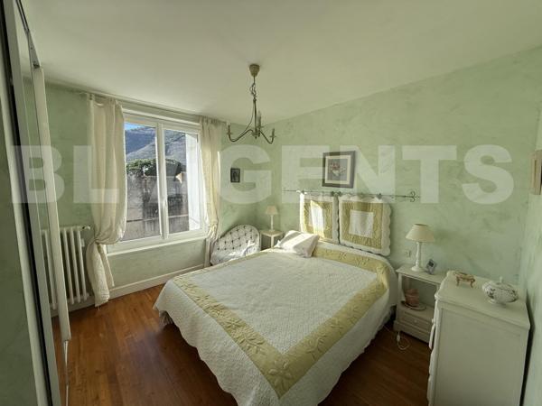 Appartement 5 pièce(s) 107 m2