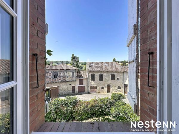 A vendre Maison Pessan 202 m2 habitable avec jardin