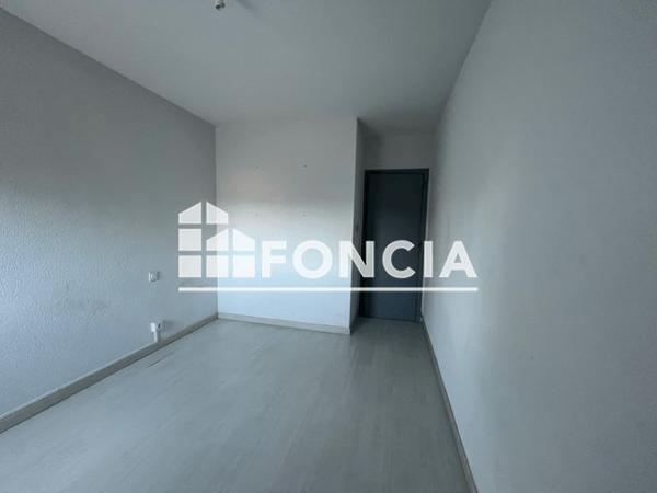 Location Appartement 4 pièces 90.62 m² - 28 A 32 RUE DES FRERES LUMIERE Perpignan 66000