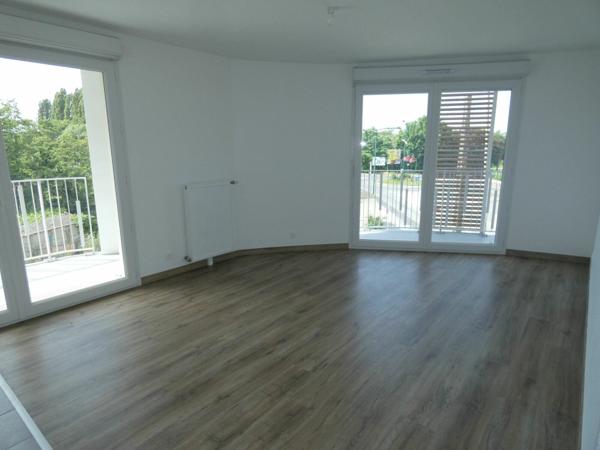 Appartement à louer    3 pièces • 59,86 m2 Vaires-sur-Marne