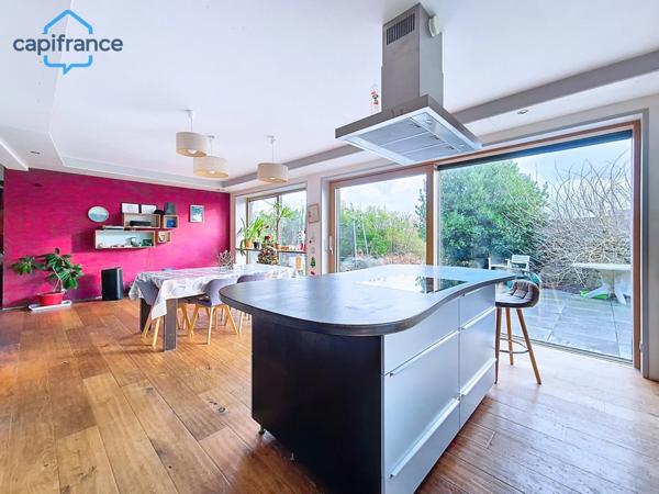 Maison contemporaine proche mer, 5 chambres - PLOUGUERNEAU (29)