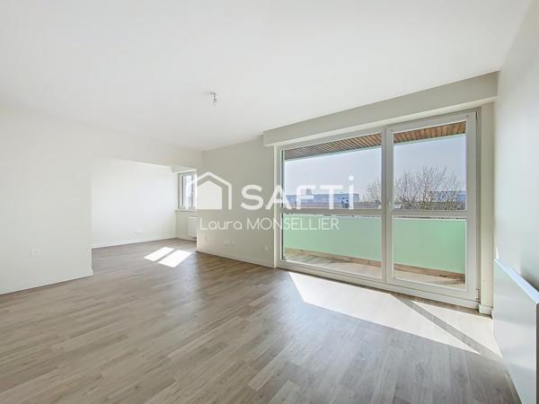 Coup de coeur assuré pour cet appartement lumineux entièrement rénové !