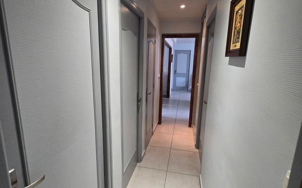 Maison à vendre    7 pièces • 140 m2 Eu