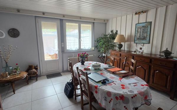 Maison à vendre    7 pièces • 140 m2 Eu