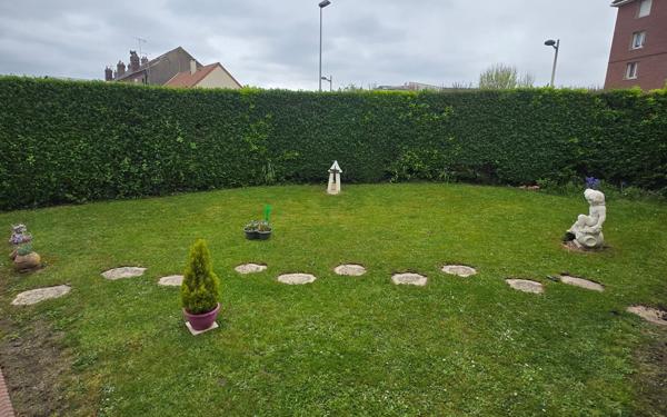Maison à vendre    7 pièces • 140 m2 Eu