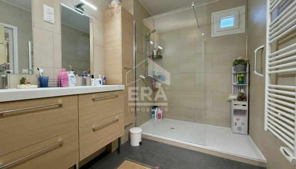 Appartement F3 avec Terrasse, cave et garage.