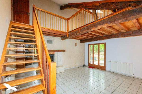 Maison 207 716 € Bonas 6 p 178 m² DPE E