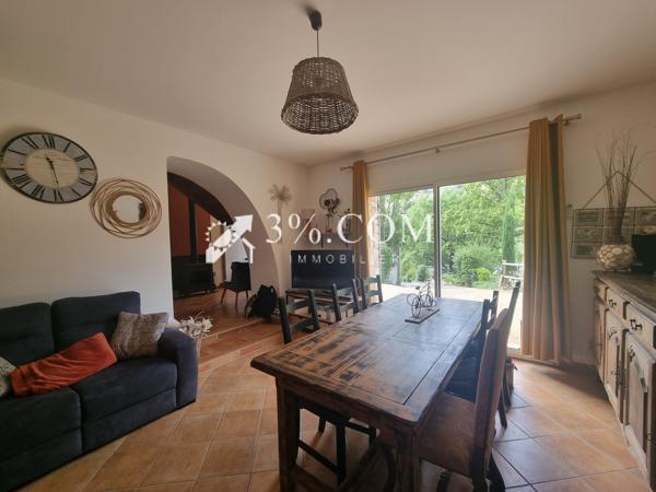 Mas
                                                                                                                                                                                                                                                                                                                        5 pièce(s)                                                                                                                                                                                                          4 chambre(s)                                                                                                                                                                                                          150  m²