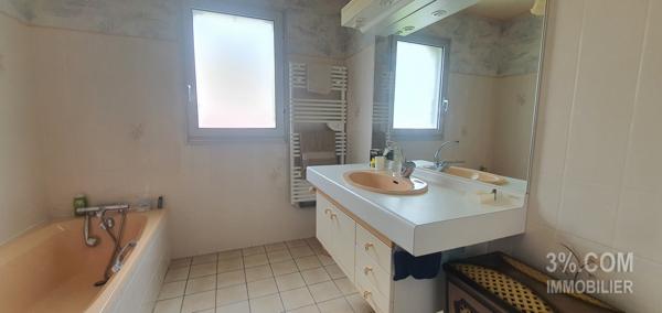 Chantonnay centre ville maison de plain-pied  Chantonnay (85110)