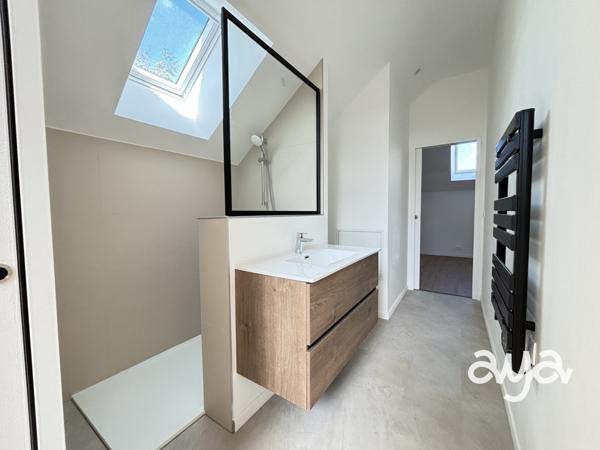Maison familiale avec vie de plain-pied et grand jardin sans vis-à-vis – Cholet