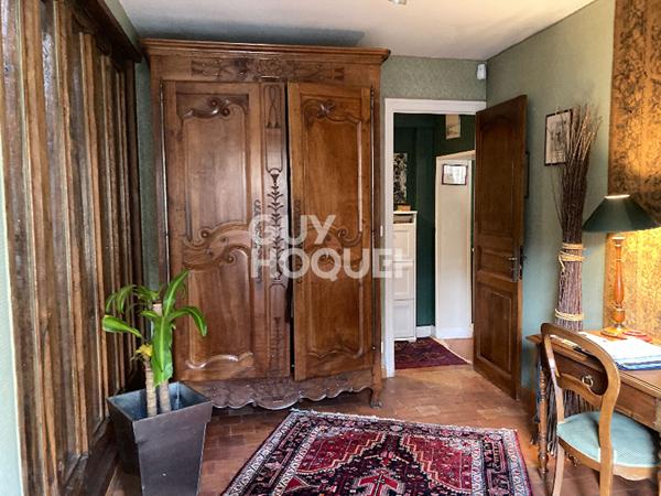 Maison avec piscine - 5 chambres - Traînou