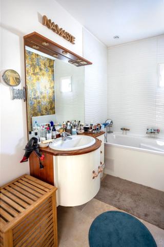 Maison 4 pièce(s) 93 m2 avec piscine et garage