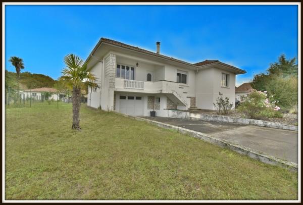 PROCHE DAX ( Entre Dax & Mont de Marsan ) PROPRIETE - MAISON TRADITIONNELLE T5 - DEPENDANCE 213 m2
