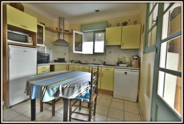 PROCHE DAX ( Entre Dax & Mont de Marsan ) PROPRIETE - MAISON TRADITIONNELLE T5 - DEPENDANCE 213 m2
