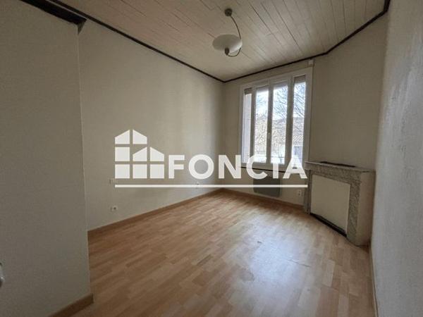 Location Appartement 2 pièces 39.33 m² - 130 COURS BOURNISSAC Cavaillon 84300