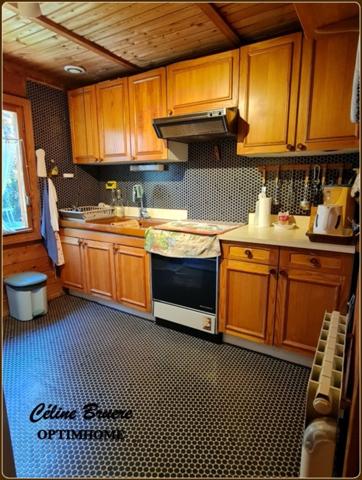 MEZY-SUR-SEINE - CHALET - 329 000 €