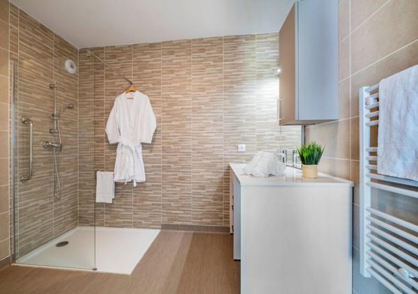 INVESTISSEMENT LOCATIF – La Rochelle – Résidence Services Seniors Les Jardins d'Arcadie - 5,43% de rentabilité