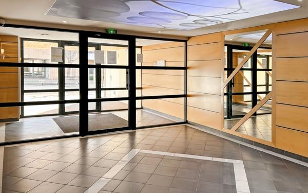 Appartement à vendre    2 pièces •  Auzeville-Tolosane