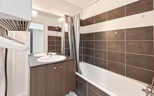 Appartement à vendre    2 pièces •  Auzeville-Tolosane