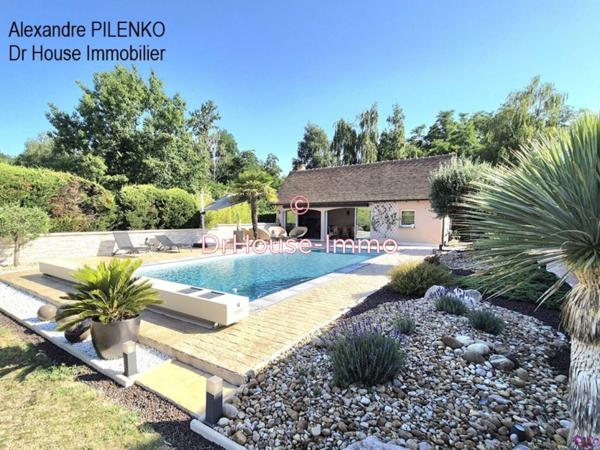 Maison à vendre 8 pièces de 200 m²