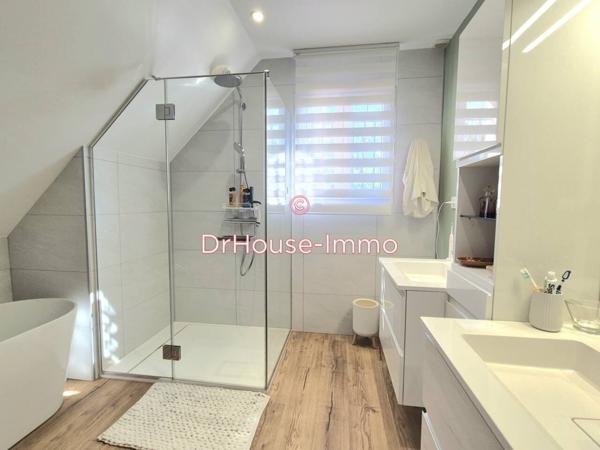 Maison à vendre 8 pièces de 200 m²