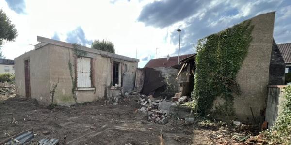 Saint Jean le Blanc bâtisse 4 pièce(s) 108 m2