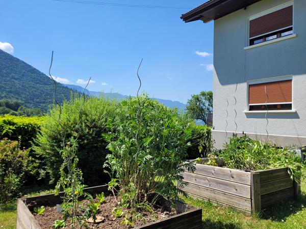 FAVERGES. MAISON INDIVIDUELLE AVEC TERRAIN DE 1869M²