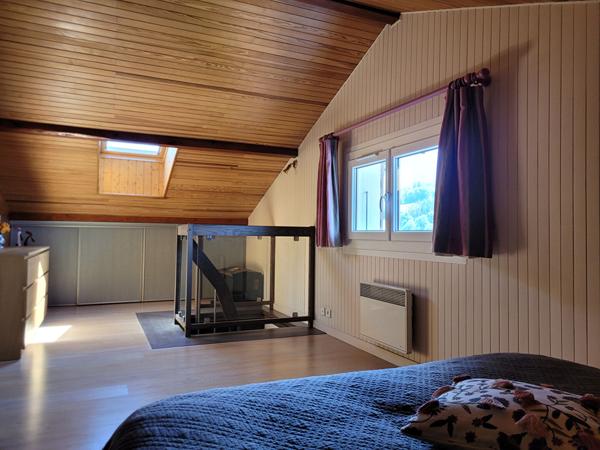 FAVERGES. MAISON INDIVIDUELLE AVEC TERRAIN DE 1869M²