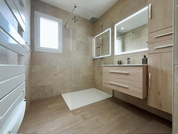 Magnifique maison de 2024 en R+1 de 95 m² sur un terrain deux faces piscinable