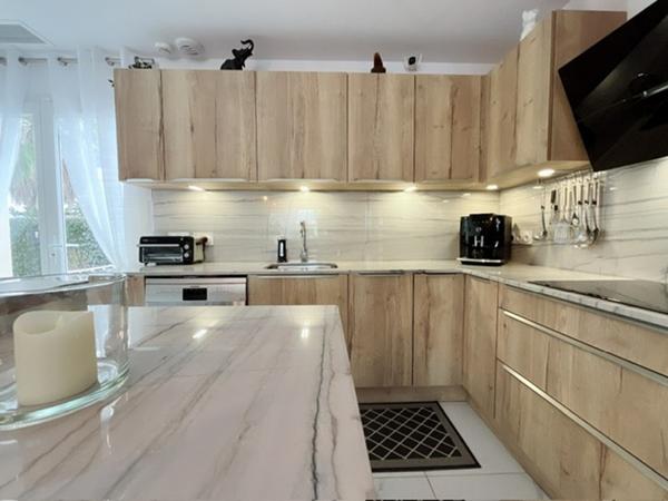 Magnifique maison de 2024 en R+1 de 95 m² sur un terrain deux faces piscinable
