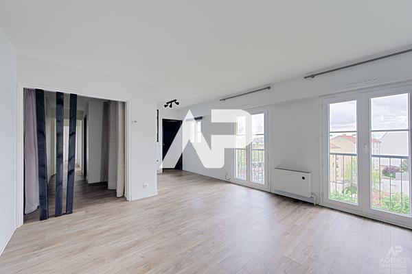 Appartement Rueil Malmaison 3 pièce(s) 68.46 m2 425 000 € **  - Référence  19911