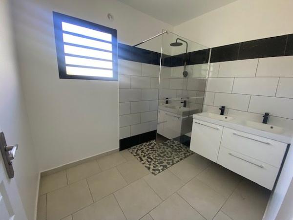 BELLE VILLA F4 ENTRE DEUX